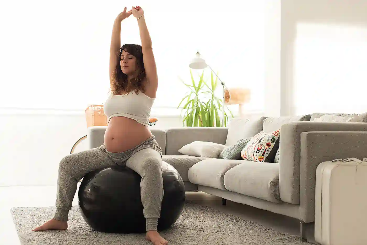 How to Support Your Core Safely During Pregnancy Congleton